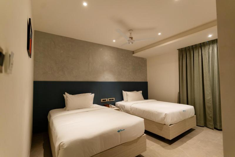 Hotel Ocean Blue Βιζαχαπατνάμ Εξωτερικό φωτογραφία