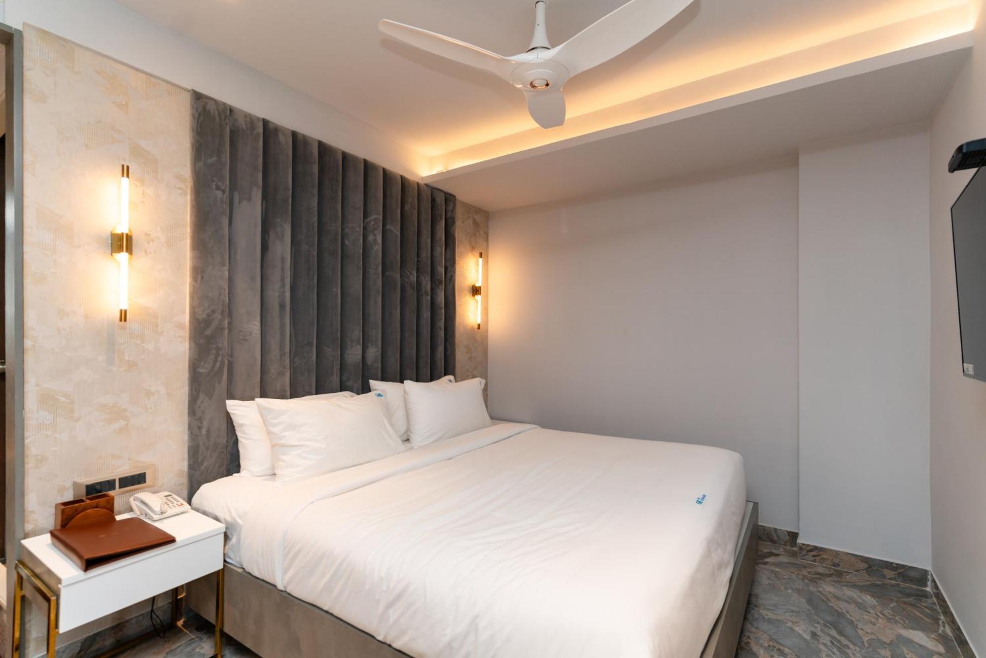 Hotel Ocean Blue Βιζαχαπατνάμ Εξωτερικό φωτογραφία